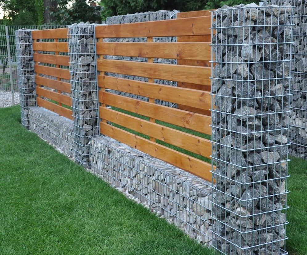картинка Забор из габиона от интернет-магазина природного камня "Аквилон"